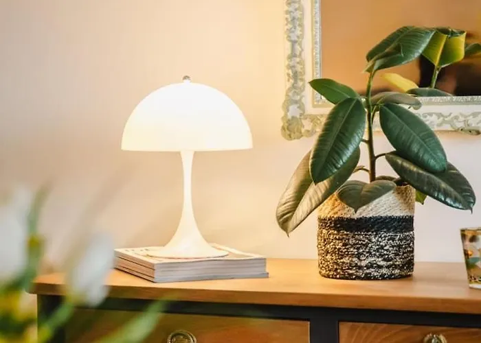 Апартаменты La Casa Sequoia - Peace And Quiet In The City *