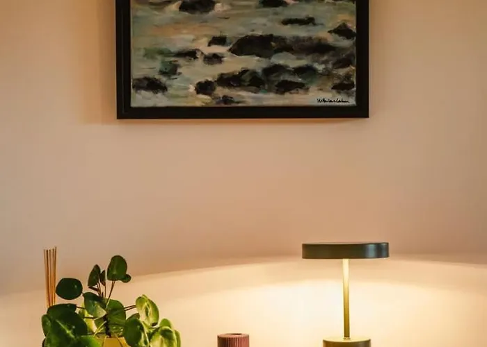 La Casa Sequoia - Peace And Quiet In The City Апартаменты *