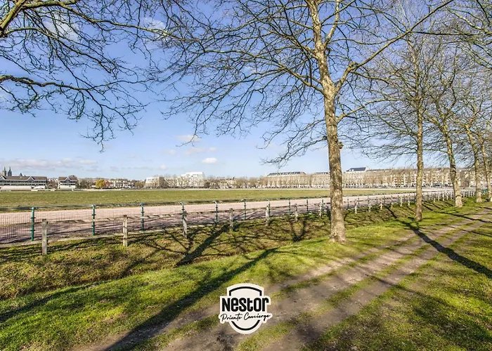 La Casa Sequoia - Peace And Quiet In The City Апартаменты *